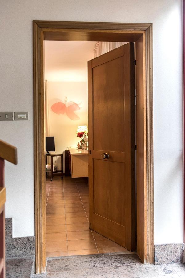 S288 - Sirolo, Ampio Trilocale In Zona Centrale Exterior foto